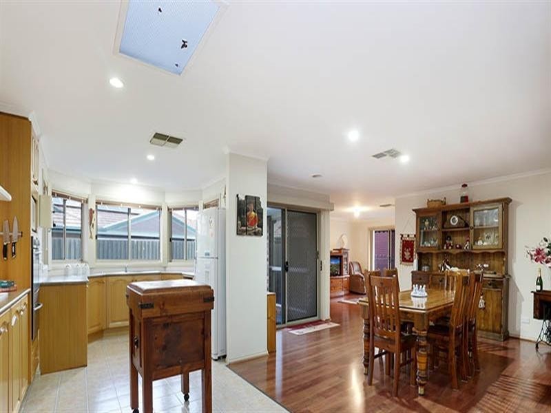 29 Winfield Drive, Kurunjang VIC 3337