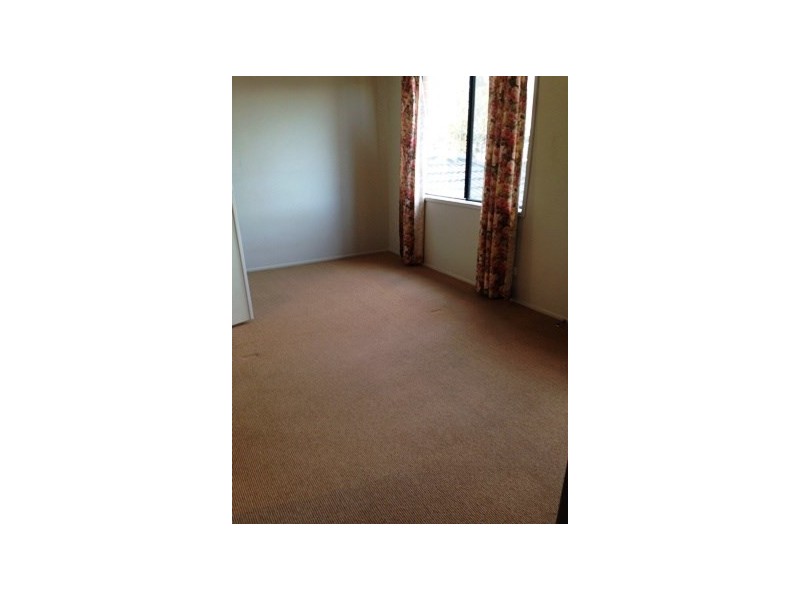 13 SNOWBUSH Terrace, Point Cook VIC 3030