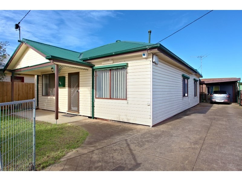 123 RAILWAY Avenue, Laverton VIC 3028