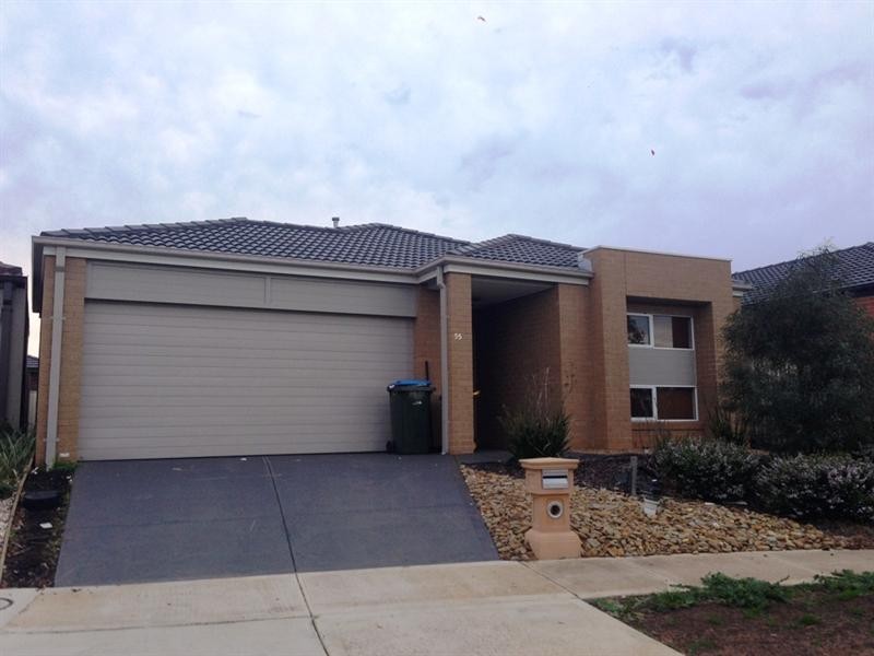 55 Rock Pool Road, Truganina VIC 3029