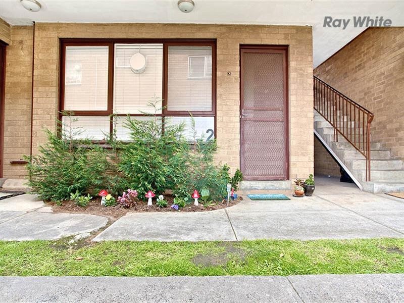 2/12 Carmichael Street, West Footscray VIC 3012