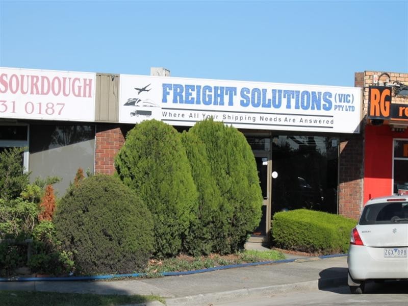 87 Railway Avenue, Laverton VIC 3028