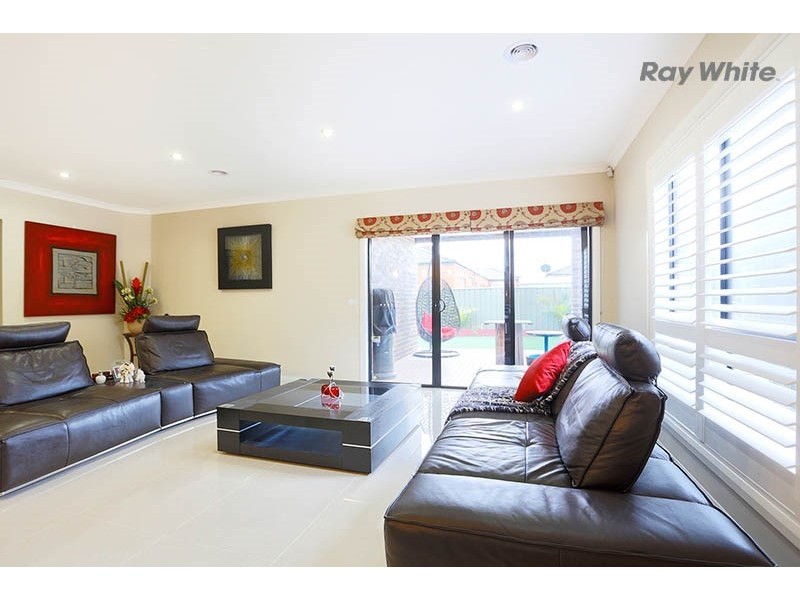 16 Barnsbury Road, Wyndham Vale VIC 3024