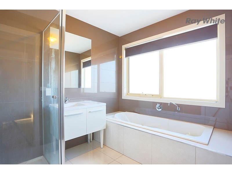 1/7 Armstrong Street, Laverton VIC 3028