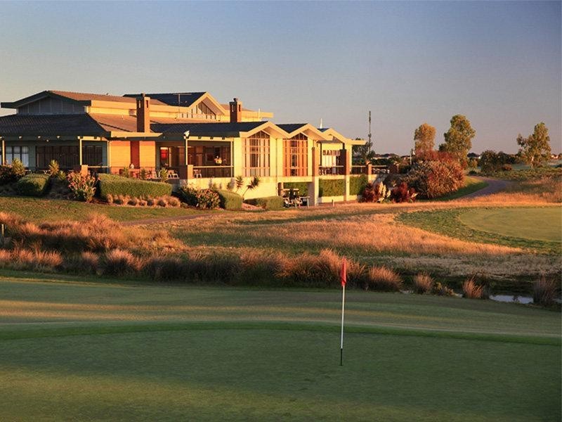 Lot 2351 Lakeside Central, Sanctuary Lakes VIC 3030