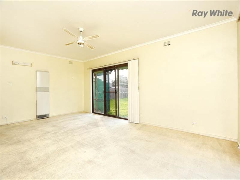 207 Civic Parade, Altona VIC 3018