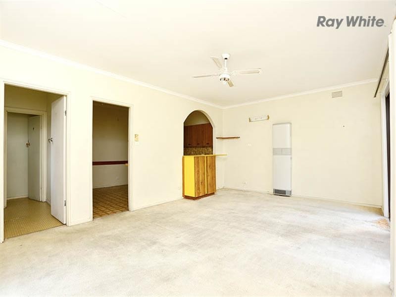 207 Civic Parade, Altona VIC 3018