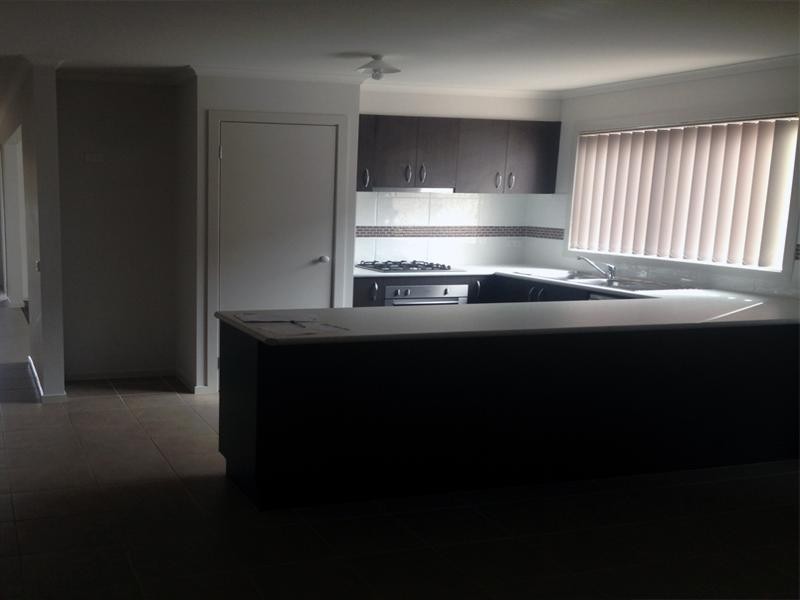 8 Broombush Court, Truganina VIC 3029