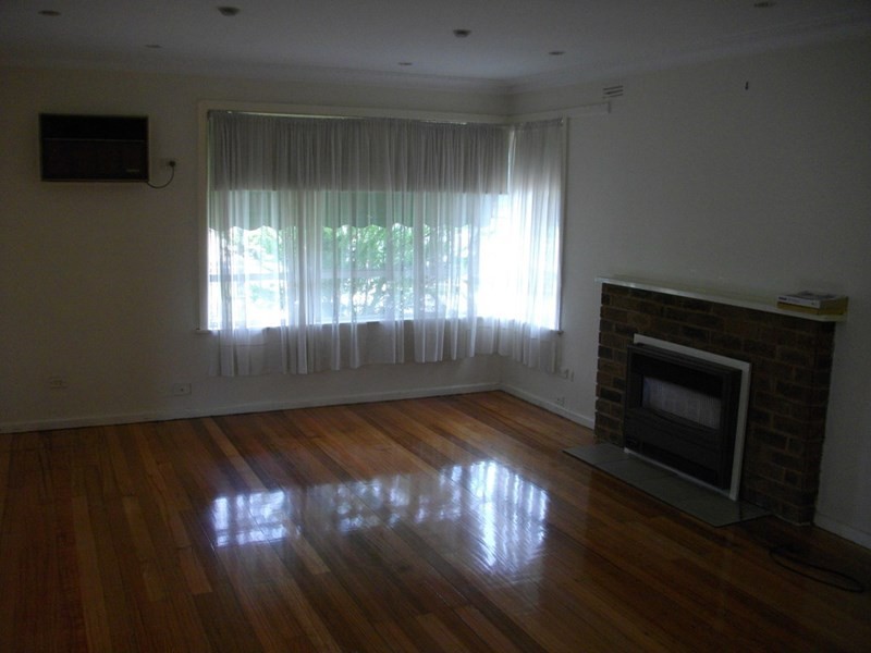 19 Kiora Street, Altona Meadows VIC 3028