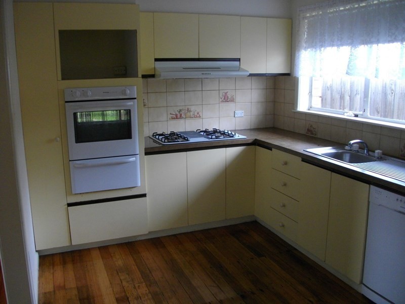 19 Kiora Street, Altona Meadows VIC 3028