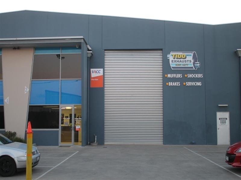 2/216 Blackshaws Road, Altona North VIC 3025