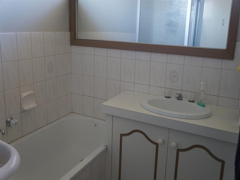 1/37 Newham Way, Altona Meadows VIC 3028