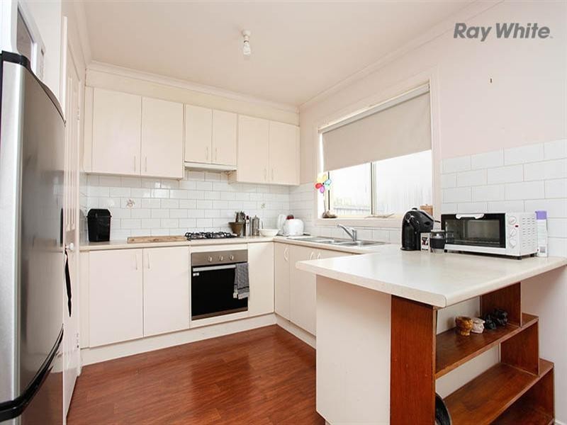 5 Waratah Drive, Altona Meadows VIC 3028