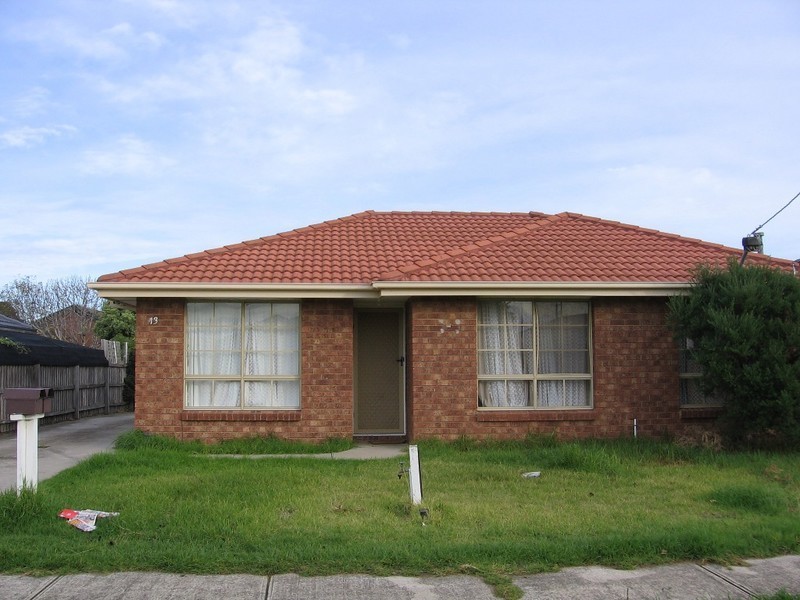 1/13 LEMPRIERE Court, Altona Meadows VIC 3028