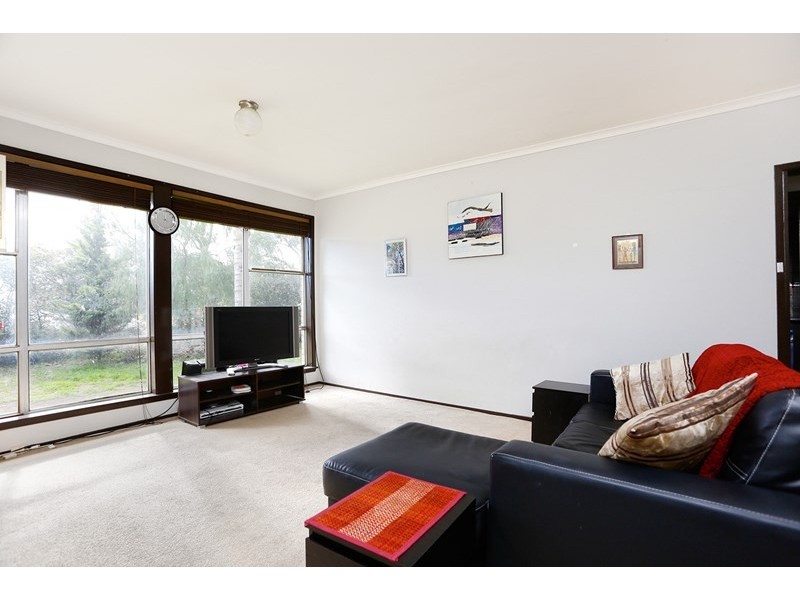 12 Chirnside Crescent, Laverton VIC 3028