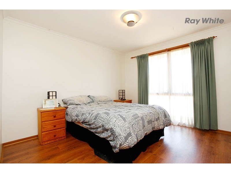 16 Catherine Road, Seabrook VIC 3028