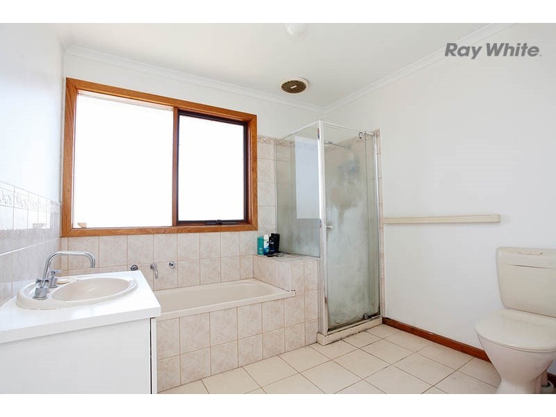 16 Catherine Road, Seabrook VIC 3028