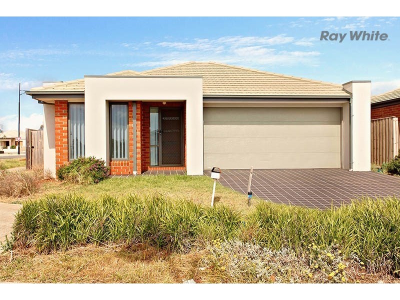 72 Hamish Drive, Tarneit VIC 3029