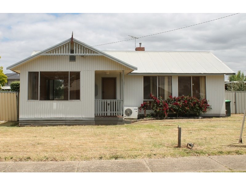 10 Eaton Parade, Laverton VIC 3028