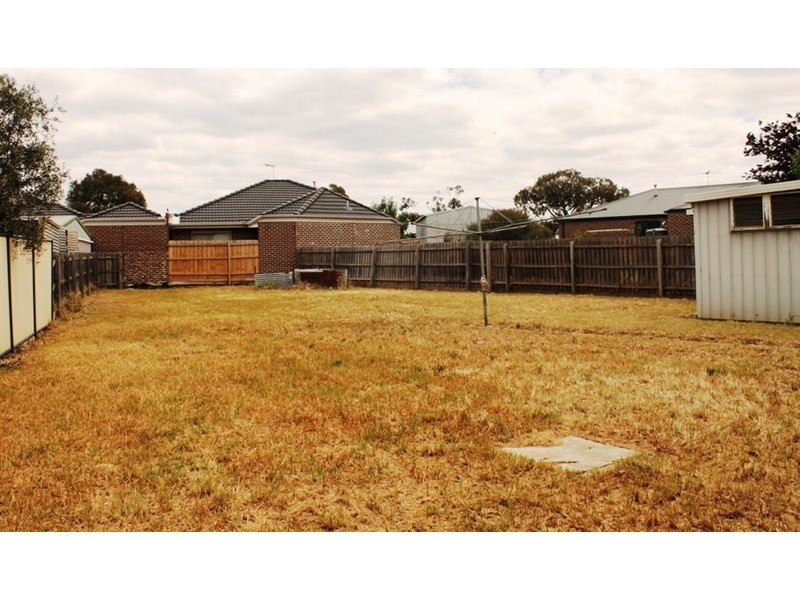 10 Eaton Parade, Laverton VIC 3028