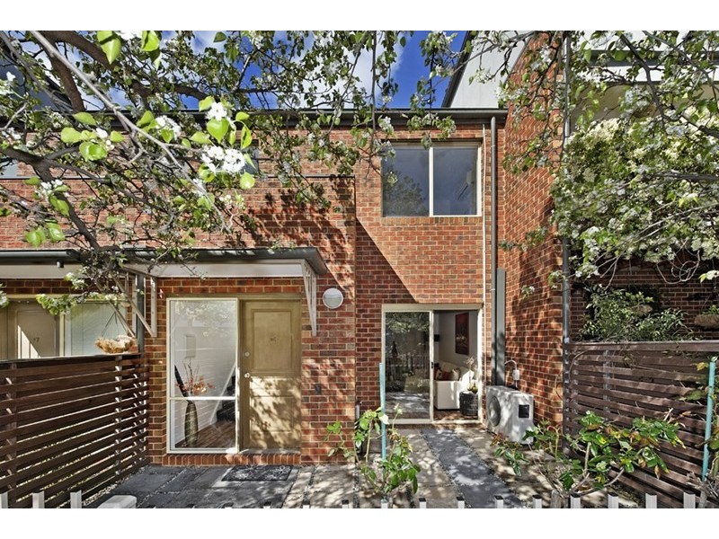 16 Ribbony Walk, Maribyrnong VIC 3032