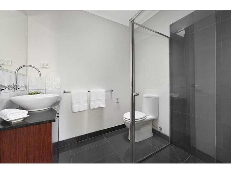 16 Ribbony Walk, Maribyrnong VIC 3032