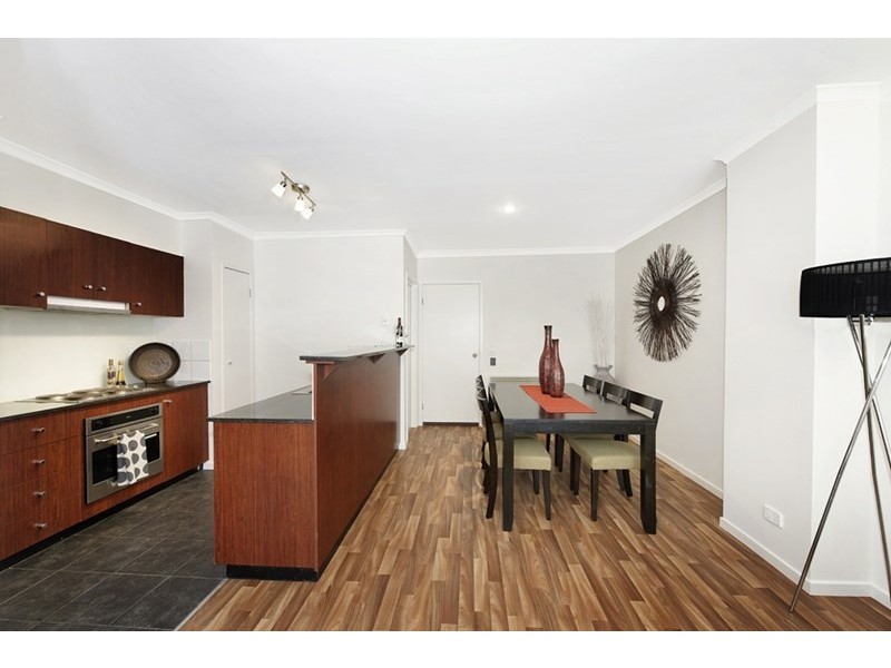 16 Ribbony Walk, Maribyrnong VIC 3032