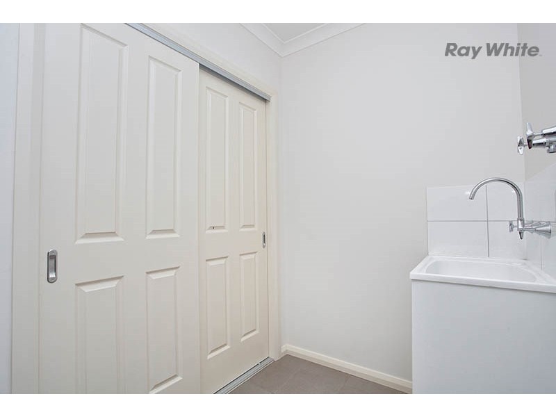 1/74 Westmeadows Lane, Truganina VIC 3029