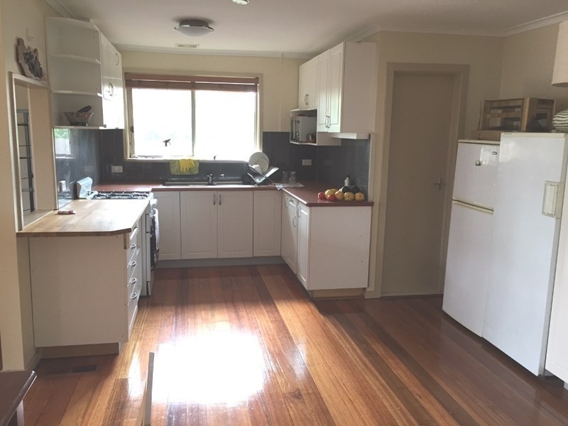 4/3 Grace Street, Laverton VIC 3028