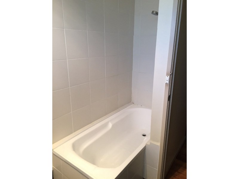 4/3 Grace Street, Laverton VIC 3028