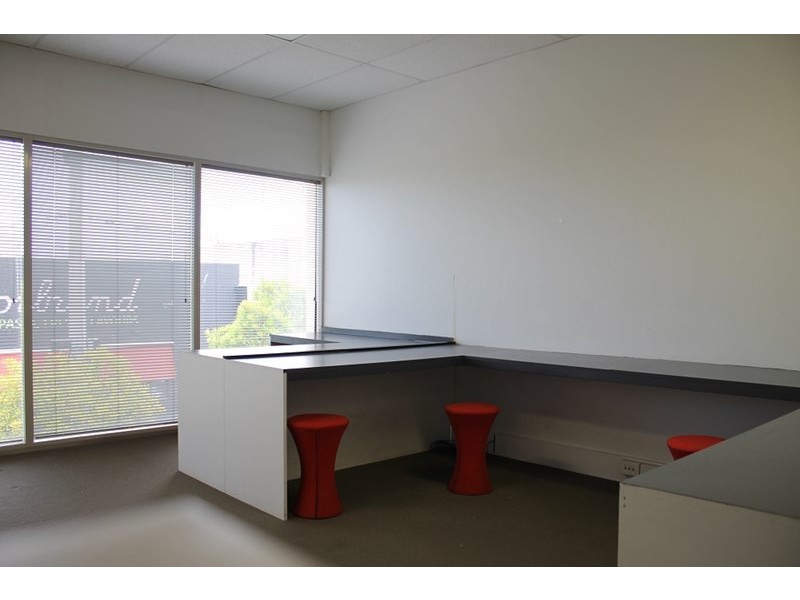 4 Taylor Street, Yarraville VIC 3013