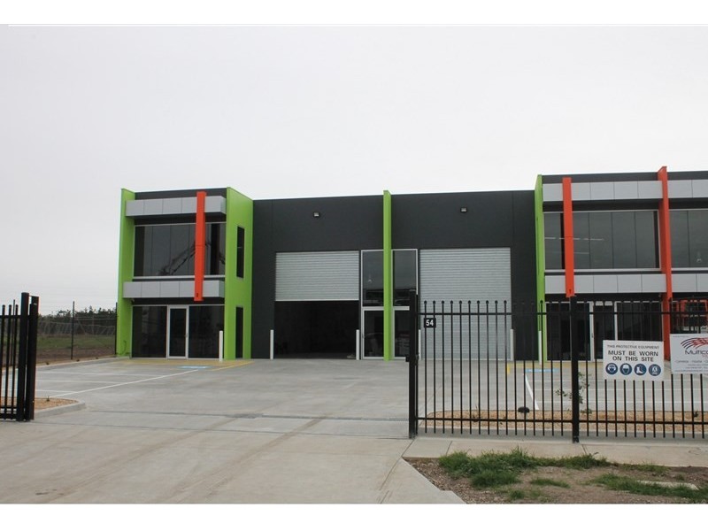 1/52 Barretta Road, Ravenhall VIC 3023