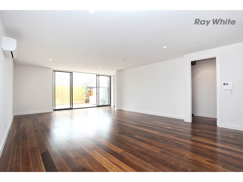 T5/2A Percy Street, Balwyn VIC 3103