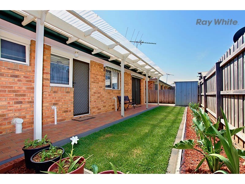 2/15 Point Cook Road, Altona Meadows VIC 3028