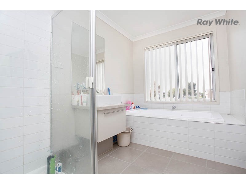 36 Lookout Way, Tarneit VIC 3029