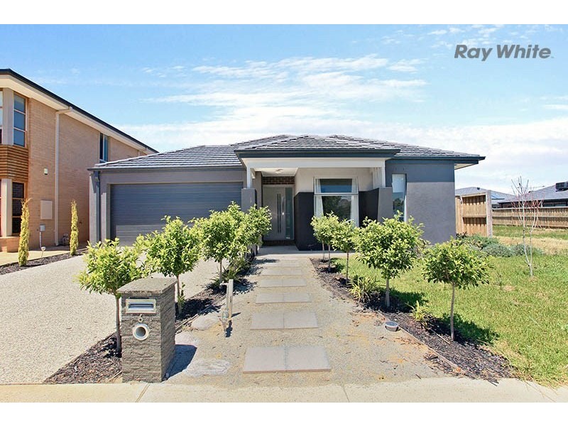 6 Packer Way, Williams Landing VIC 3027