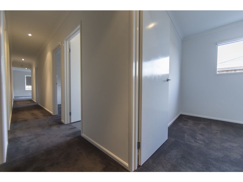 6 Packer Way, Williams Landing VIC 3027