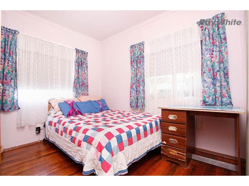 13 Williams Road, Laverton VIC 3028