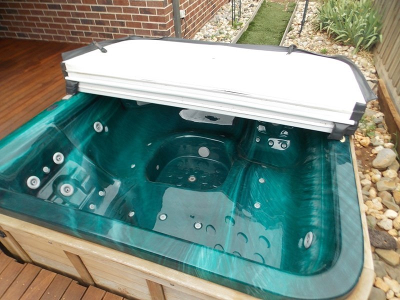 6 Emma Drive, Tarneit VIC 3029