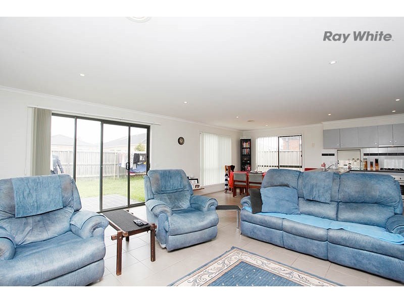 42 Hamish Drive, Tarneit VIC 3029