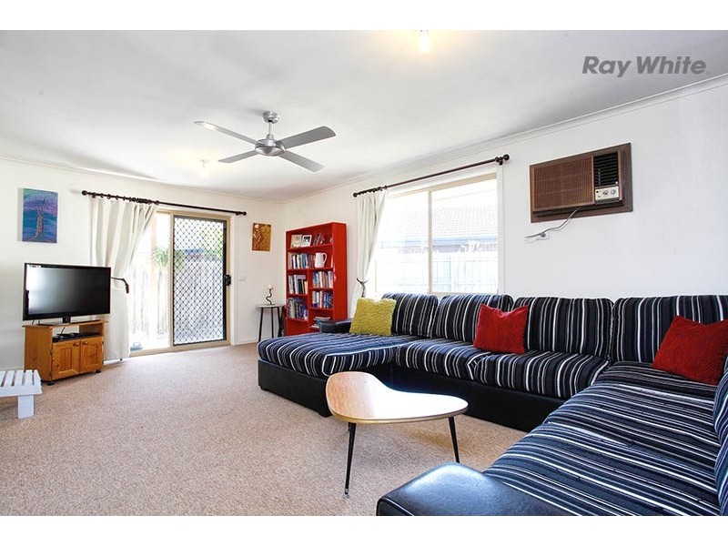 15a Lady Nelson Crescent, Altona Meadows VIC 3028