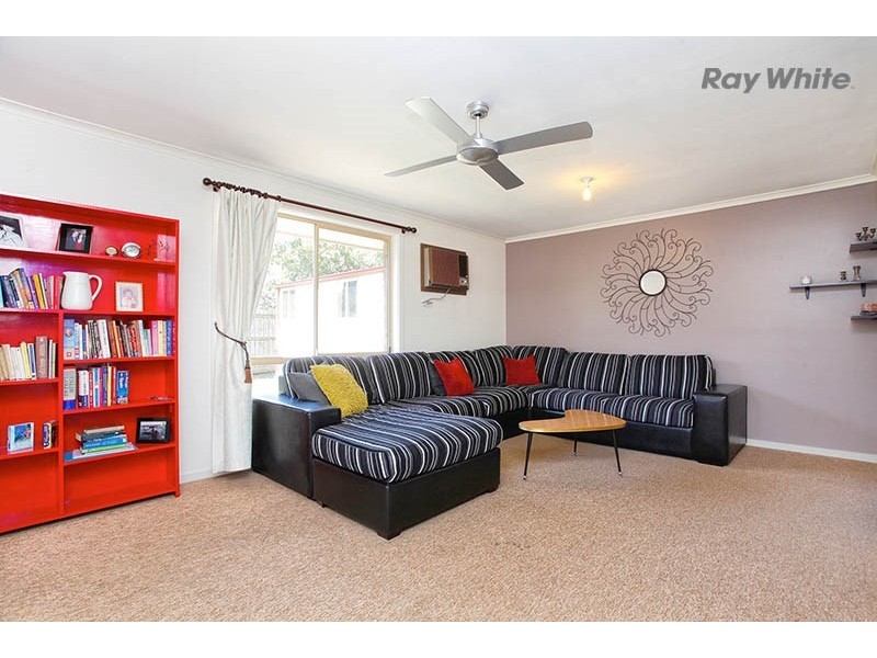 15a Lady Nelson Crescent, Altona Meadows VIC 3028