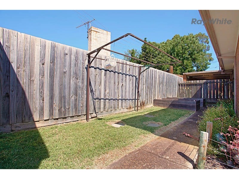 15a Lady Nelson Crescent, Altona Meadows VIC 3028