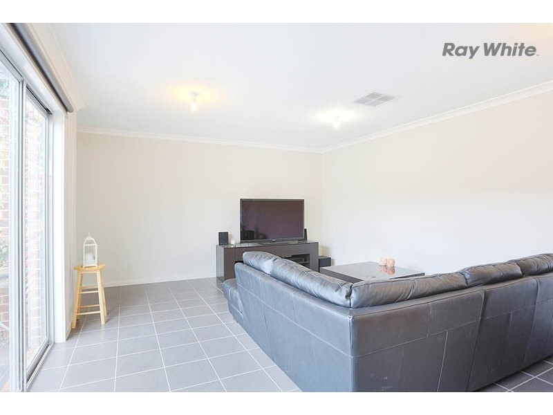184 Saltwater Promenade, Point Cook VIC 3030