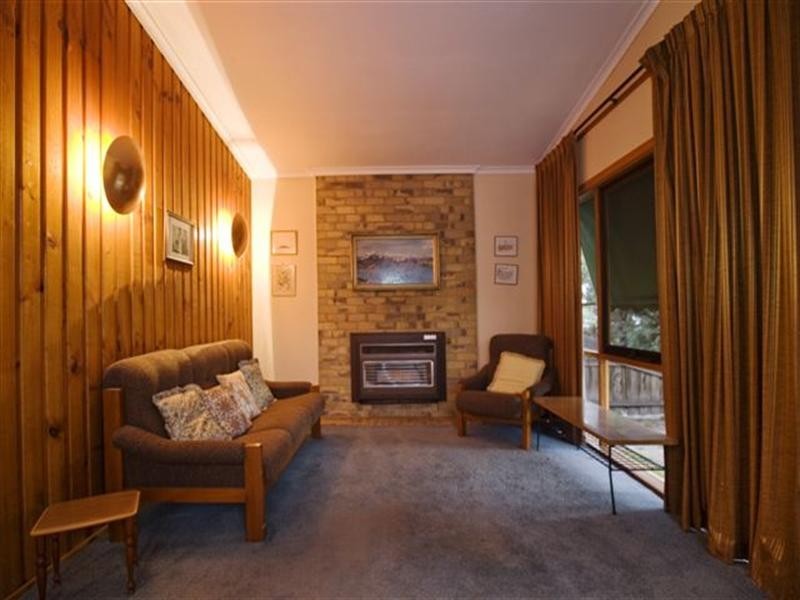 15 Fitzroy Street, Laverton VIC 3028