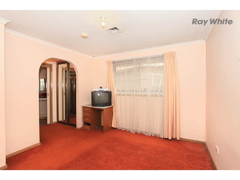 26 Ascot Street South, Altona Meadows VIC 3028