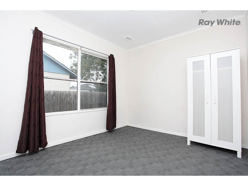 10 Thomas Street, Laverton VIC 3028