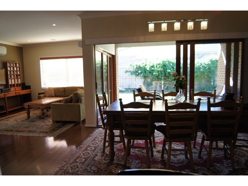 8 Caldwell Road, Williams Landing VIC 3027