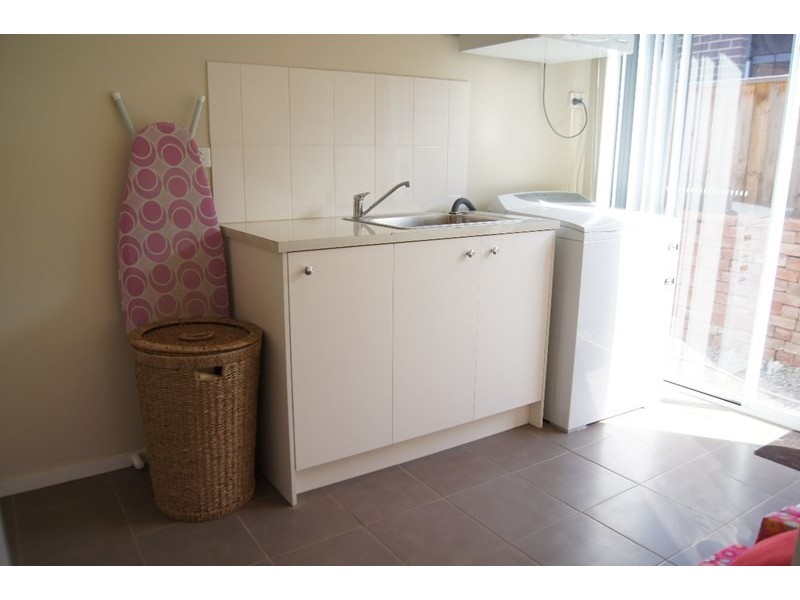 8 Caldwell Road, Williams Landing VIC 3027