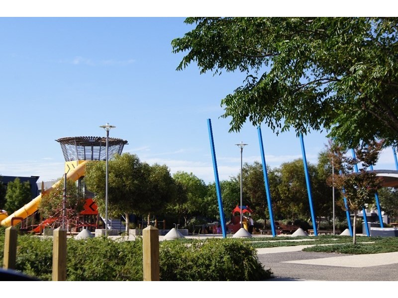 8 Caldwell Road, Williams Landing VIC 3027